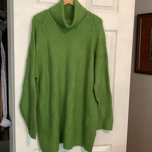 NWT Cowl Neck Sweater XXL - Picture 2 of 6